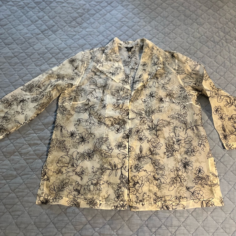 Emme‎ Floral Print sheet women’s plus sheet top